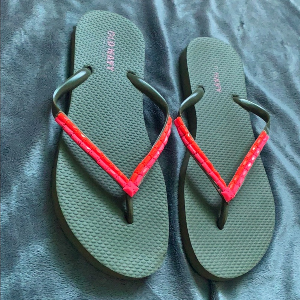 Women’s flip flops
